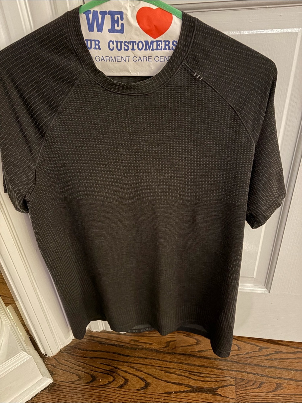 Men’s Lululemon Metal vent shirt-Large